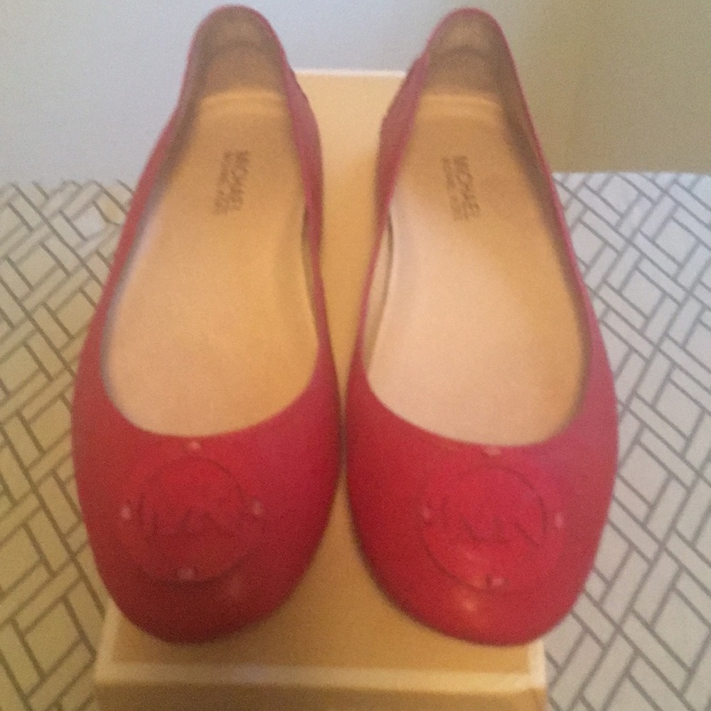 Red leather MIcheal Kors flats